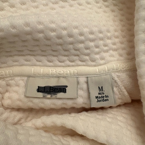 L.L. Bean Women's Ridgeknit Crossneck Pullover - Picture 13 of 16